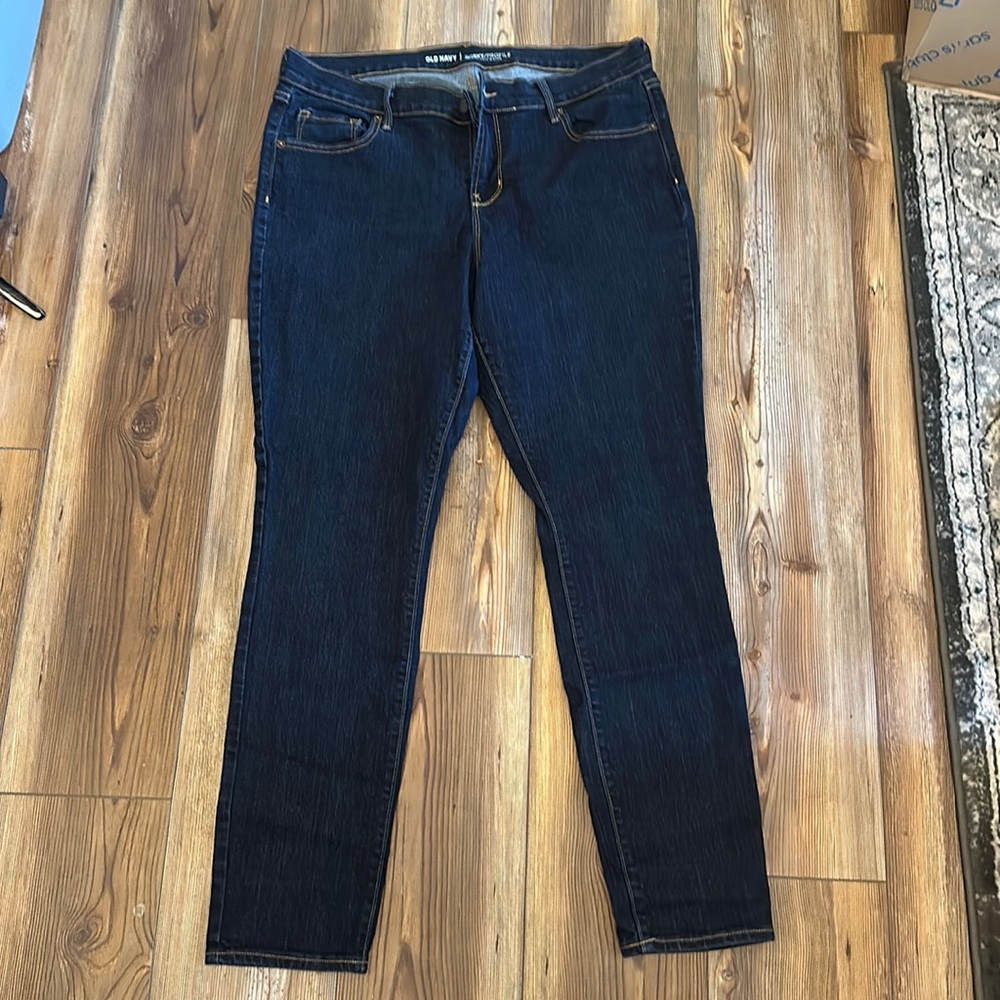 Old Navy skinny jeans